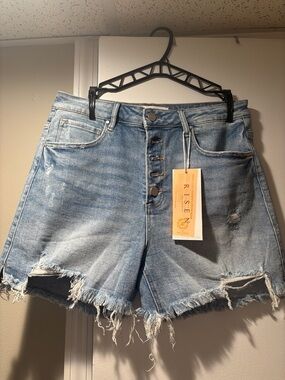 NWT Risen Button fly Blue High-Waisted Women’s Shorts